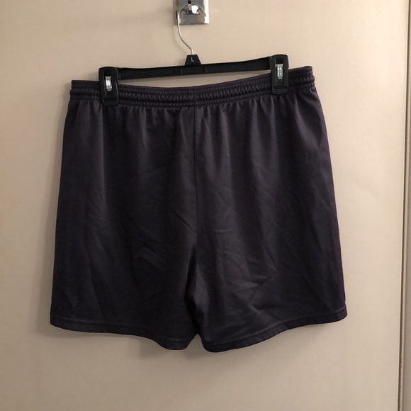 Reebok Shorts - Picture 2 of 3
